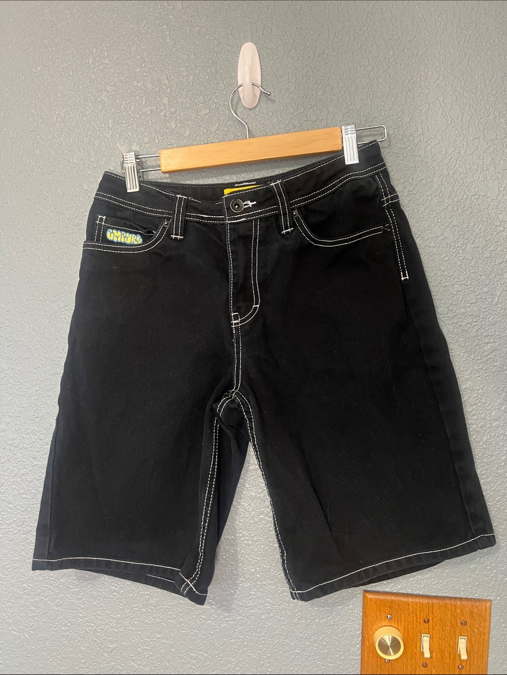Empyre Denim Shorts Mens 24 Black Contrast Stitch Fire Hydrant Embroidered Skate